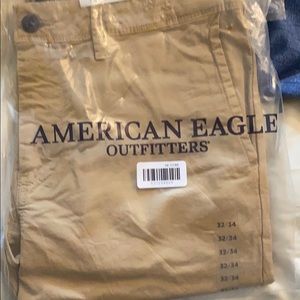 New 32 x 34 American eagle khakis